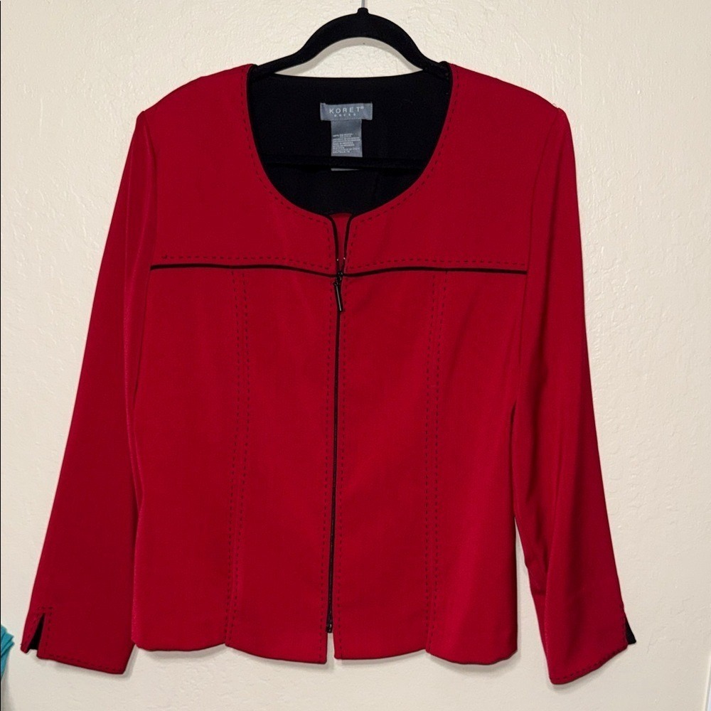 Koret Vintage Vibrant Red Jacket with Black‎ Accents
